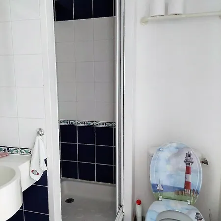 A 03 Pool With Sea View شقة