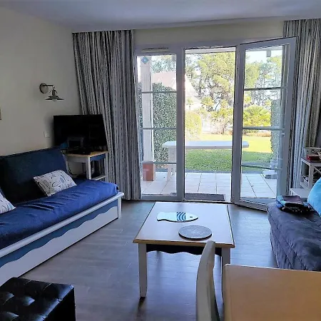 A 03 Pool With Sea View *